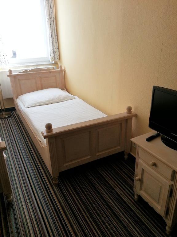 Hannoversch Münden Alte Rathausschaenke - Hotel Garni חדר תמונה