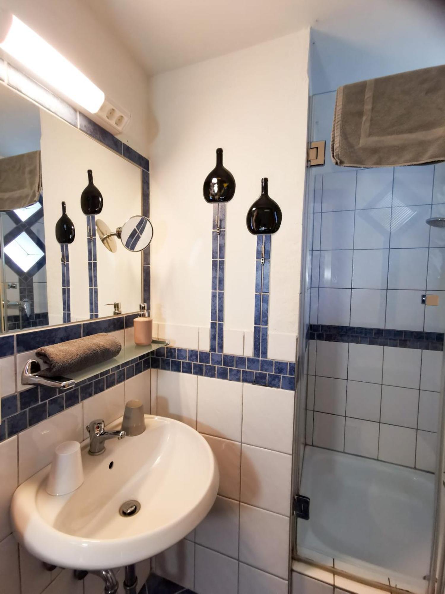 Hannoversch Münden Alte Rathausschaenke - Hotel Garni מראה חיצוני תמונה